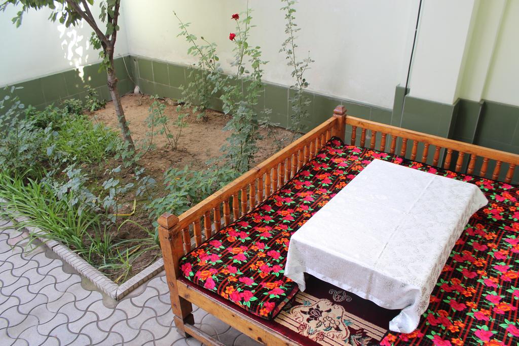 Green House Hostel Dushanbe Exterior photo